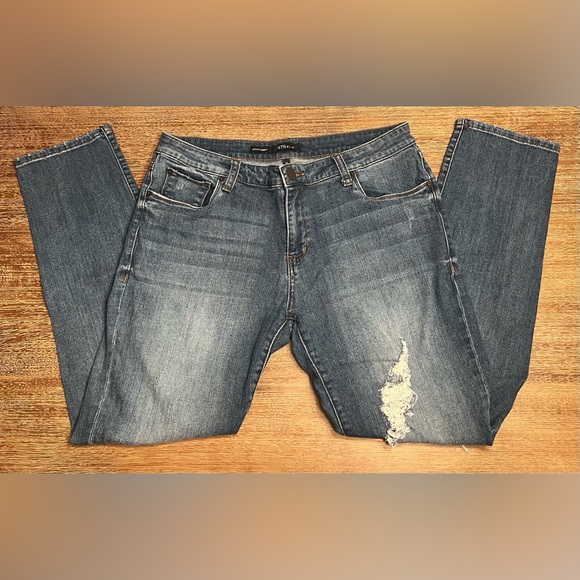 STS Blue Taylor Tomboy Distressed Boyfriend Jean Size 31 - Picture 4 of 14
